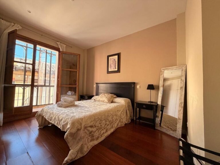 Cómo gestionar un apartamento turístico en Toledo de forma profesional